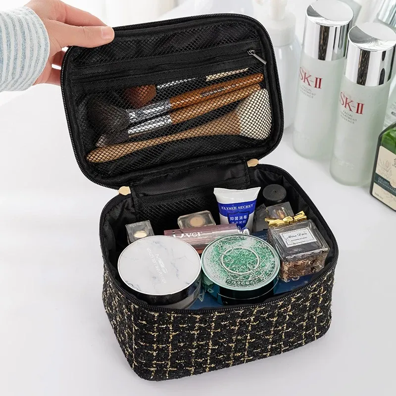 Ji Shengrui Chanel Inspired Large Capacity Portable Storage Bag Multifunction Elegant Toiletry Bag Beauty Storage Box-7