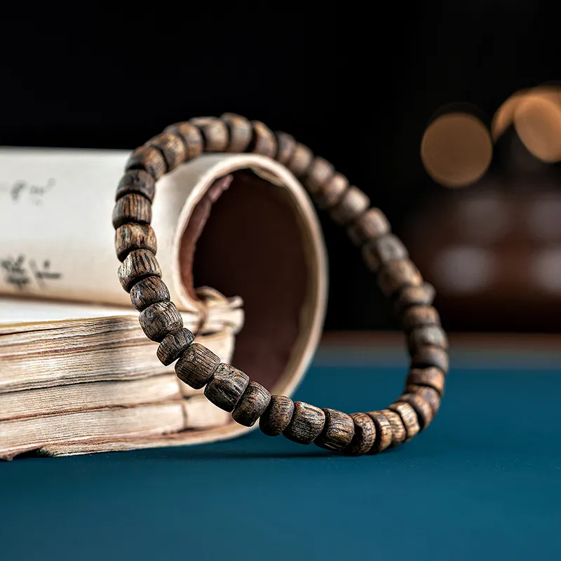 RIXIANGWAN Fragrance Agarwood Bracelets Unisex-1