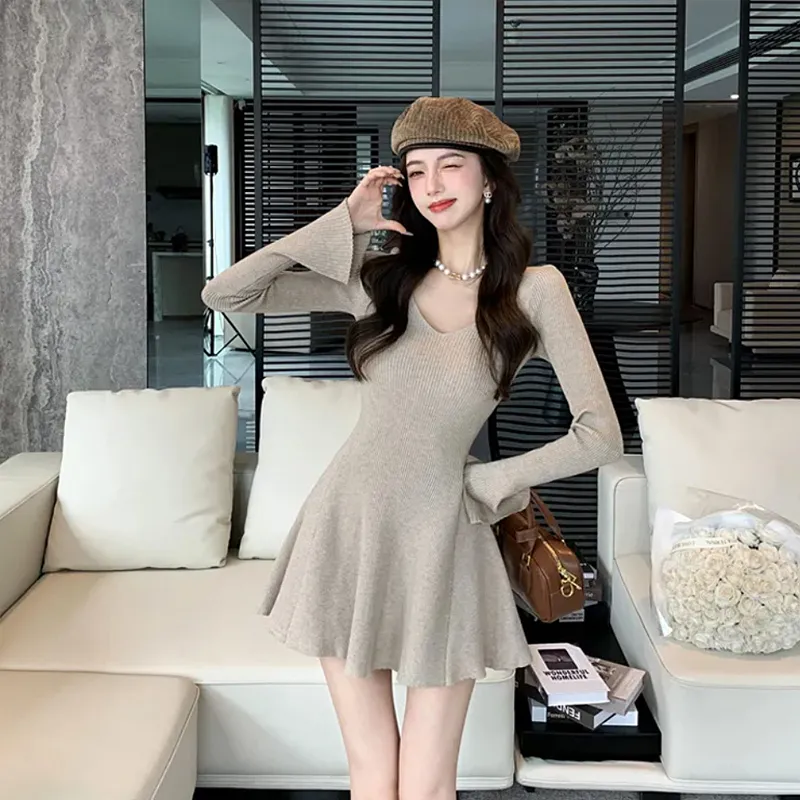 JOSR Long Sleeved Dresses Women's-6