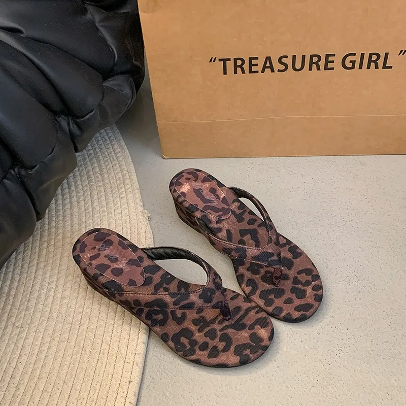 LXVB Flip Flops Women's-20