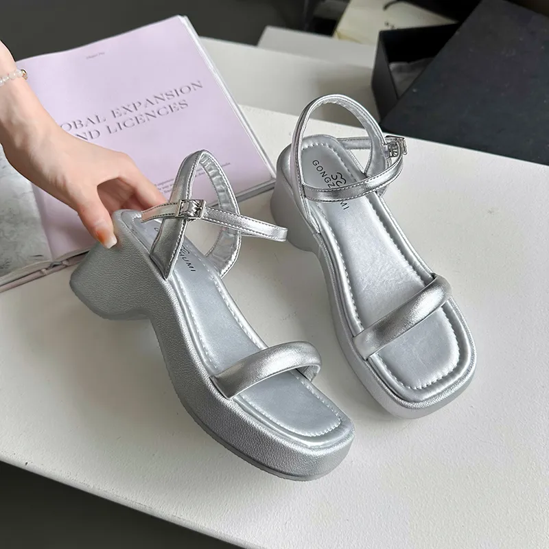LXVB One Strap Sandals Women's-8