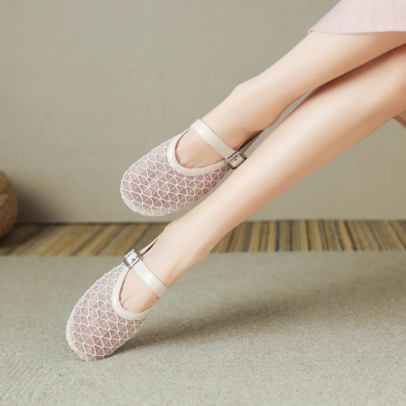 FOXER Closed Toe Slippers Women's-10