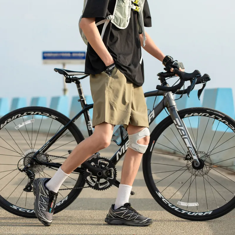 Casual Moisture Absorption Quick Dry Breathable Zip Pocket Self Storing Shorts Unisex-3