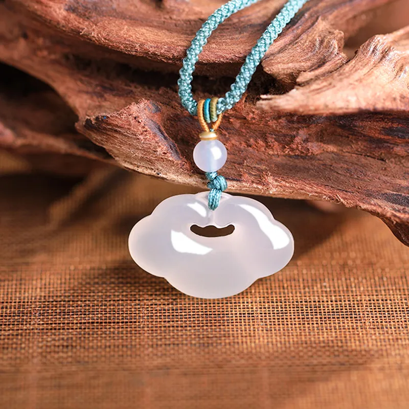 Zhou Jifeng Chalcedony Necklaces Unisex-5