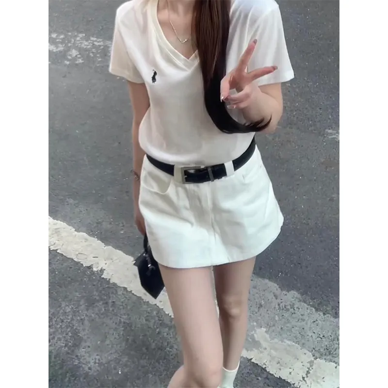 HNUF Denim Shorts Women's White Short Skirt Pants+Red Heart Gift Box-6