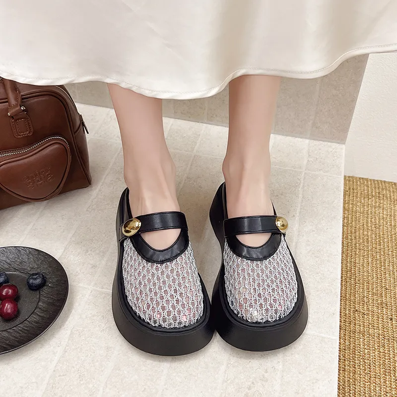 NUNZ Rubber Sole Odor Resistant Closed Toe Slippers Women's-8