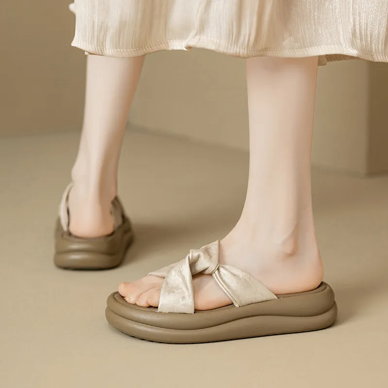 NUNZ Slip Resistant Abrasion Resistant Slide Slippers Women's-16
