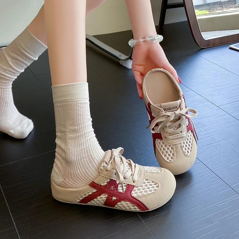 NUNZ Odor Resistant Closed Toe Slippers Women's-1