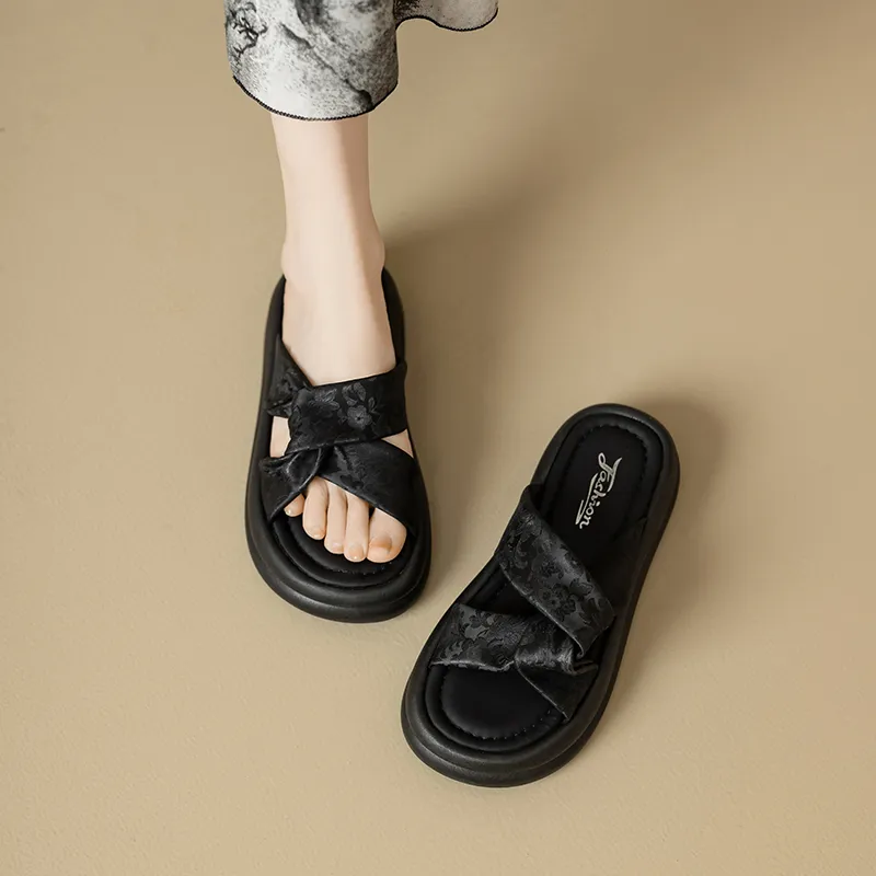 NUNZ Slip Resistant Abrasion Resistant Slide Slippers Women's-12