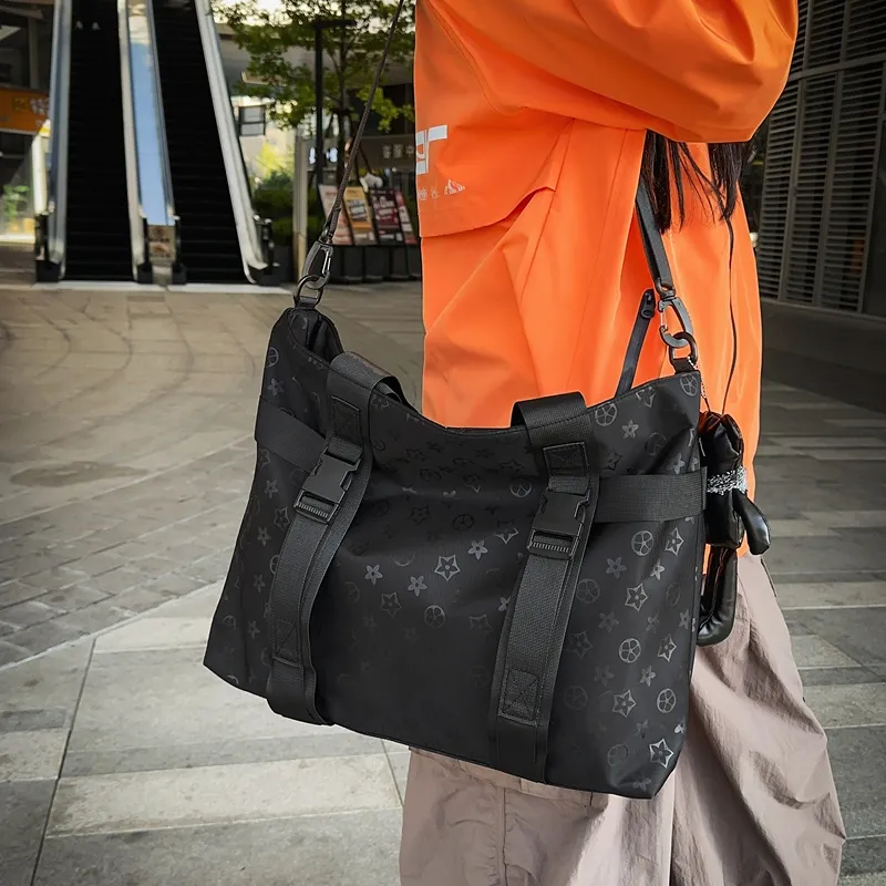 Yalu Nylon Shoulder Bag, Crossbody Bag, Handbag Unisex Black-12