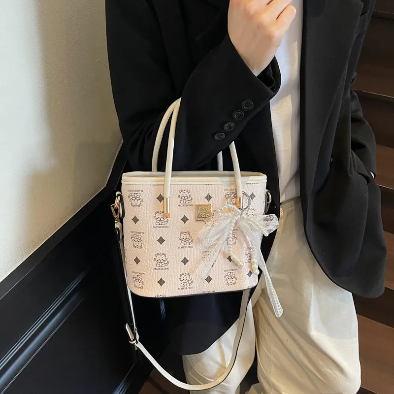 Yalu PU Shoulder Bag Regular Women's Ivory/Black-1