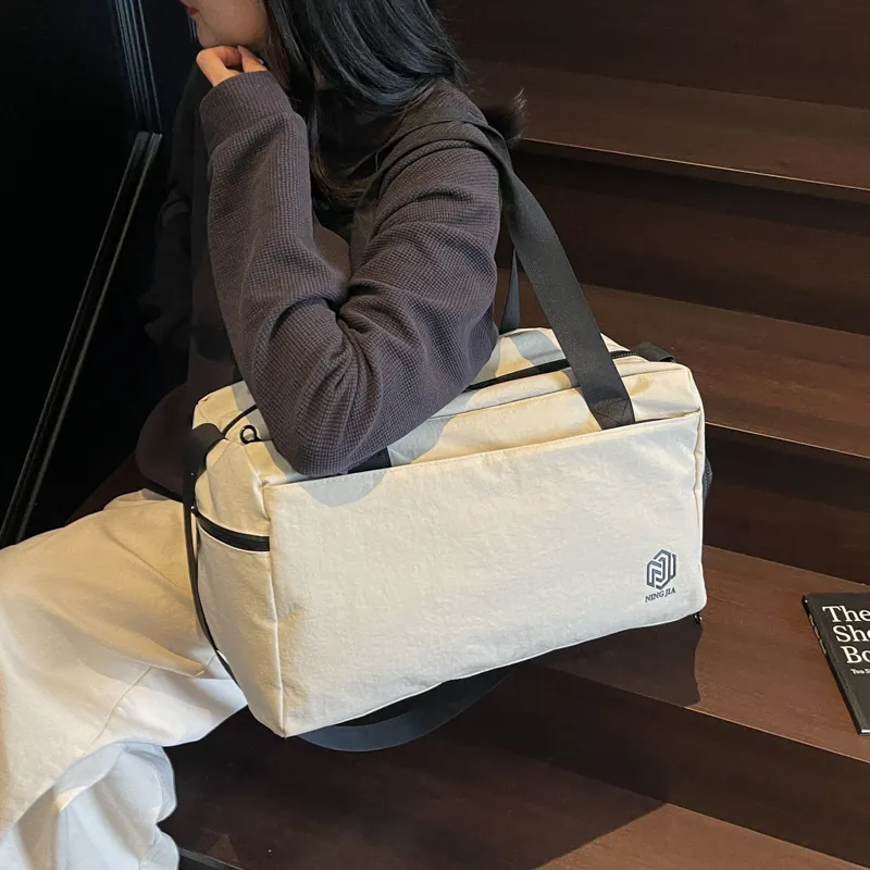 Yalu Nylon Travel Bag Multicolor-14