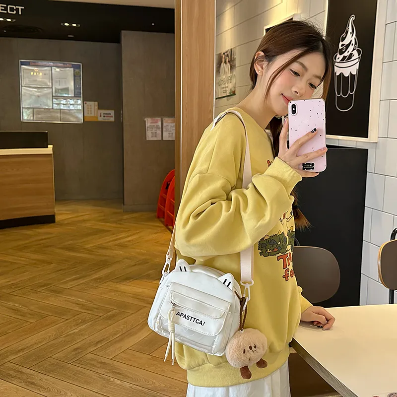 Yalu Nylon Shoulder Bag Regular Women's White/Black/Pink/Light Blue-7