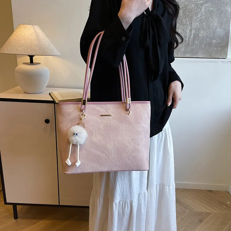 Yalu PU Shoulder Bag Regular Women's Dark Tea/Ecru/Blue/Pink-1
