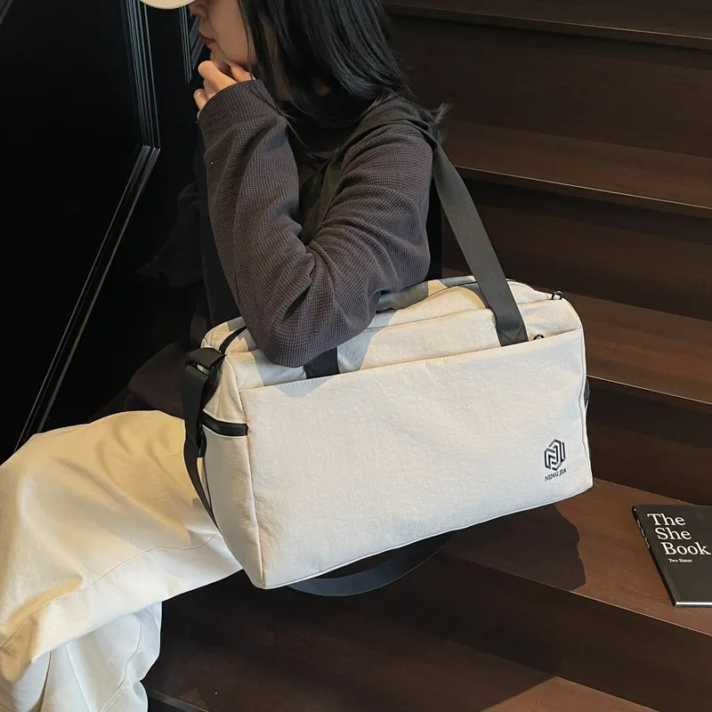 Yalu Nylon Travel Bag Multicolor-15