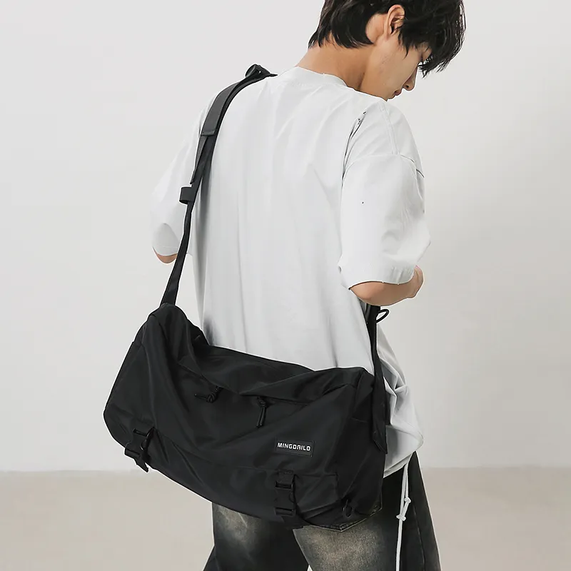 Yalu Nylon Shoulder Bag Regular Unisex Multicolor-9