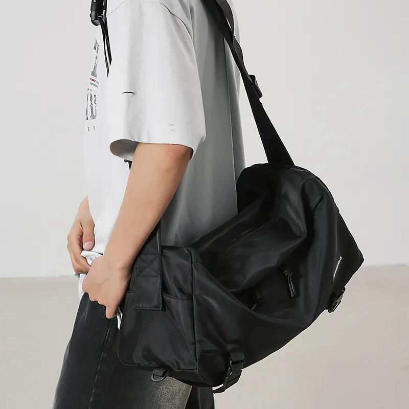 Yalu Nylon Shoulder Bag Regular Unisex Multicolor-10