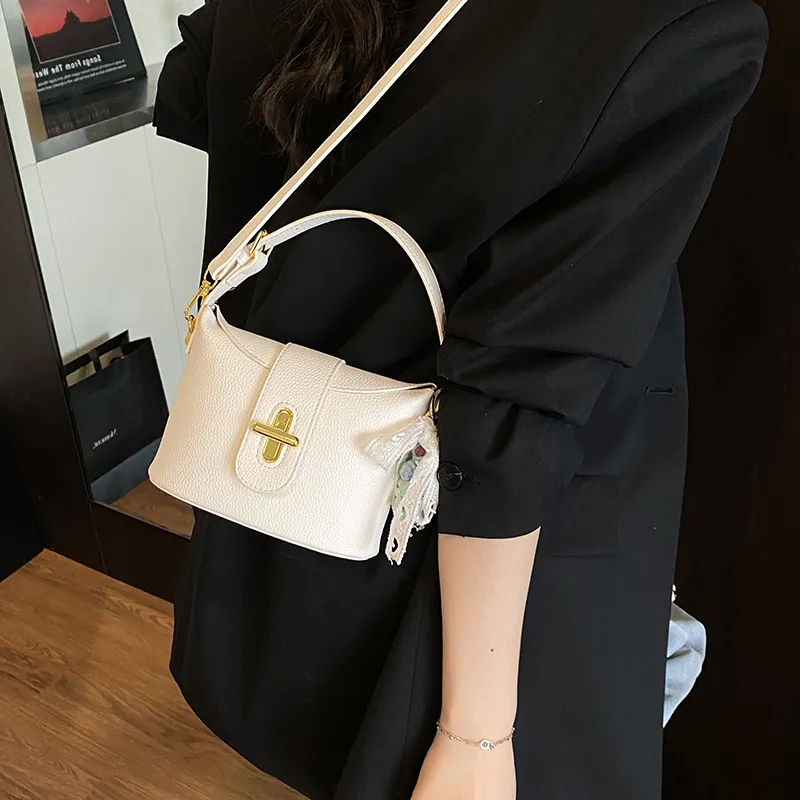 Yalu PU Crossbody One Shoulder Handbag Regular Women's Multicolor-12
