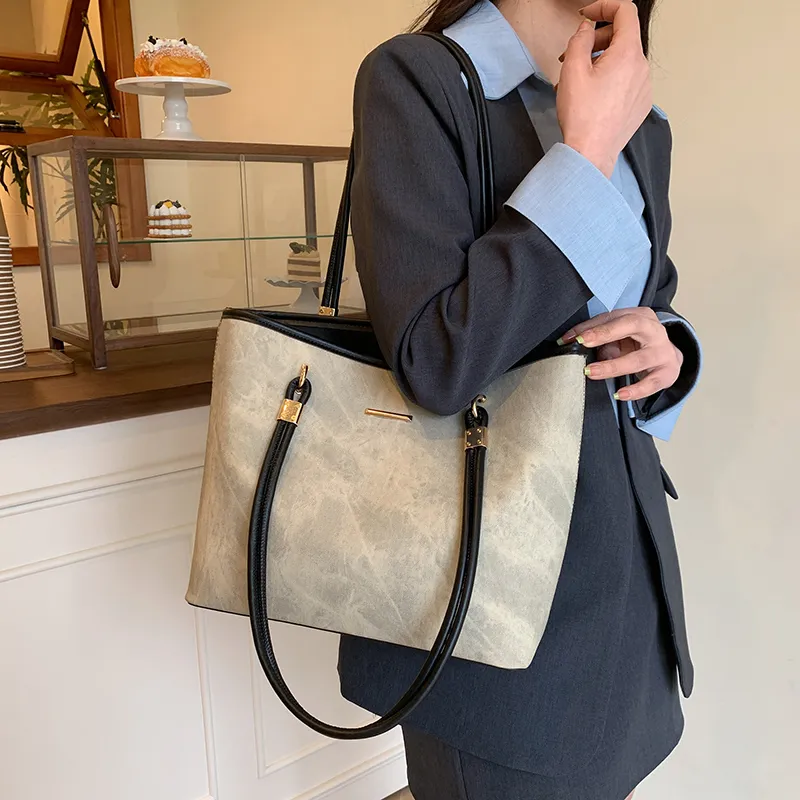 Yalu PU Shoulder Bag Regular Women's Dark Tea/Ecru/Blue/Pink-22