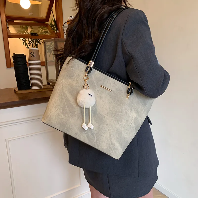 Yalu PU Shoulder Bag Regular Women's Dark Tea/Ecru/Blue/Pink-20