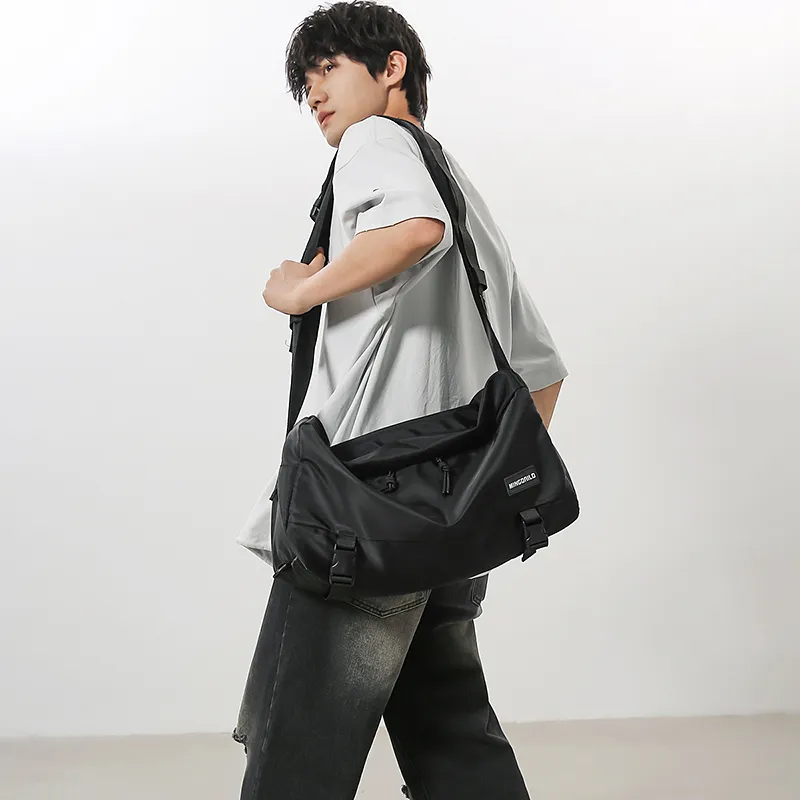Yalu Nylon Shoulder Bag Regular Unisex Multicolor-8