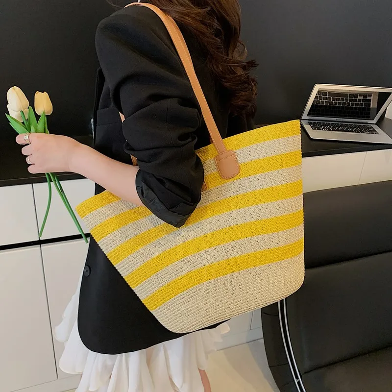 Yalu Straw Woven Shoulder Bag Women's Multicolor-1