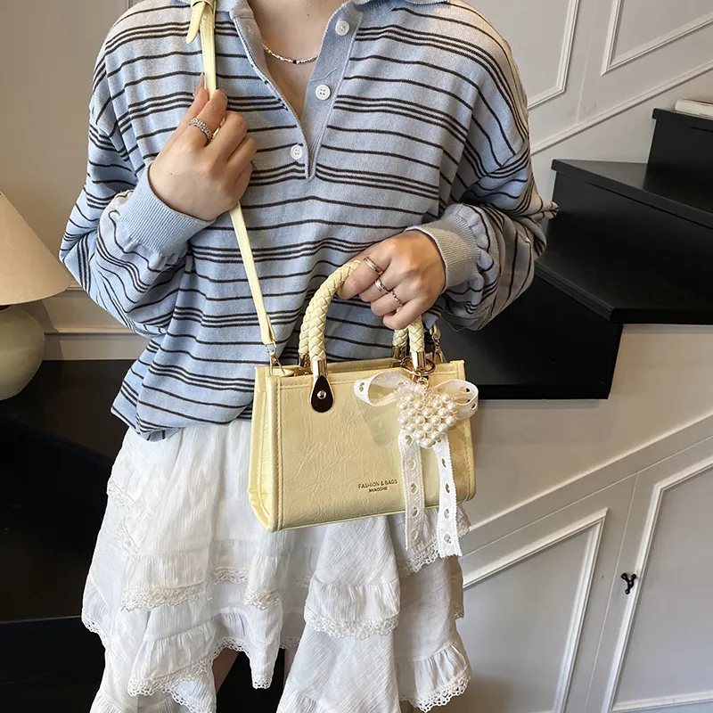 Yalu Pu One Shoulder Handbag Women's Multicolor-26