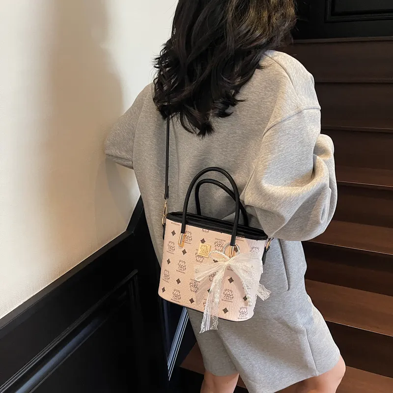 Yalu PU Shoulder Bag Regular Women's Ivory/Black-9