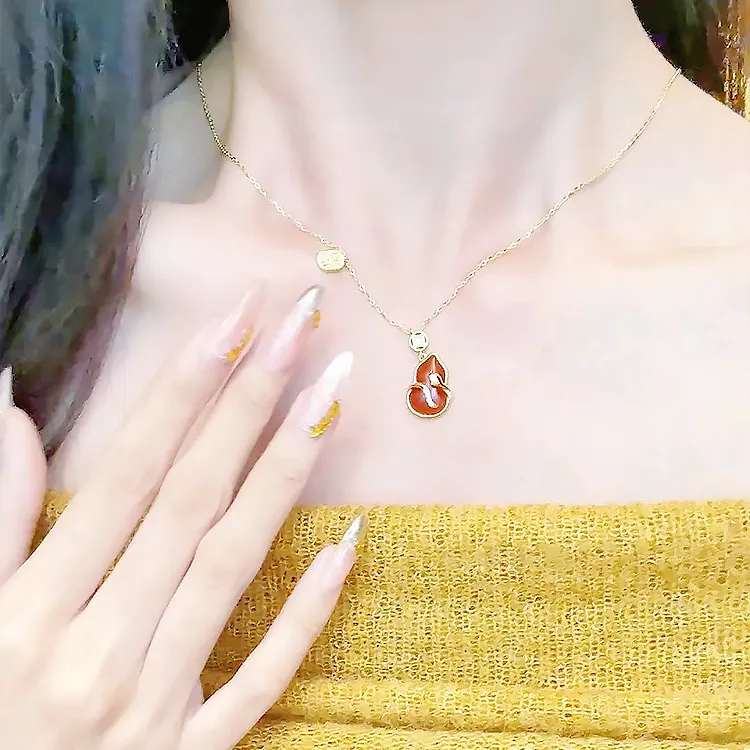 Zheng Tai Fook Chalcedony Necklaces Unisex-1