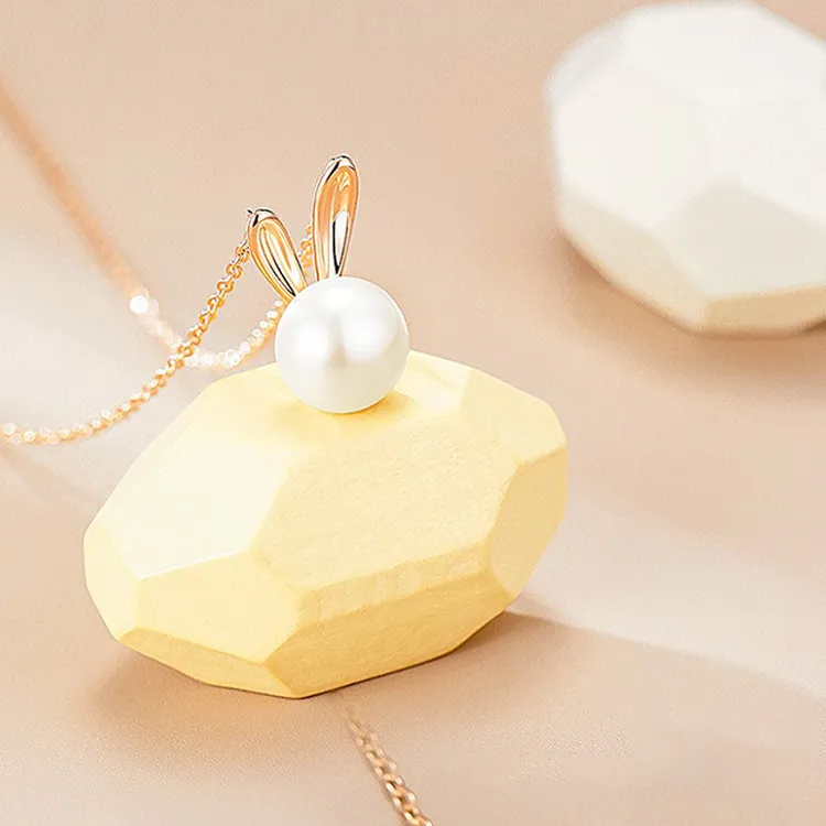 Zheng Tai Fook Pearl Necklaces Women's-4