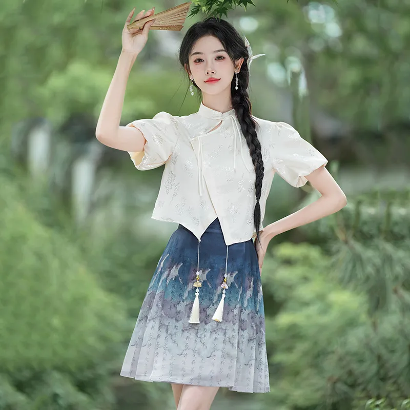 SONDR Hanfu Women's Blue Print Mamianqun-5