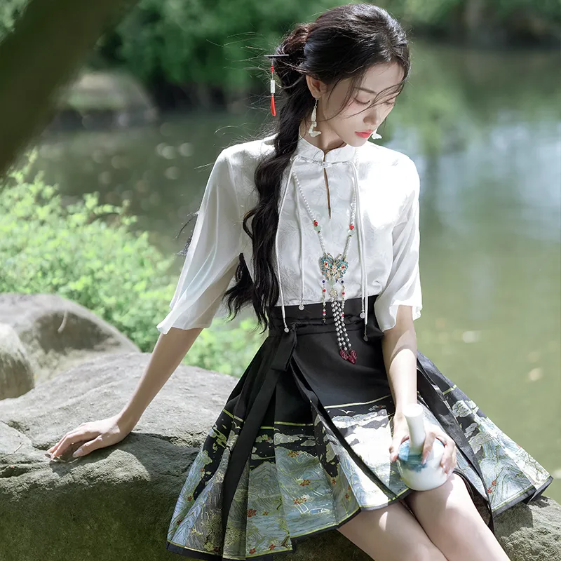 SONDR Casual Short Skirts Women's Knitted Gold Mamianqun-2
