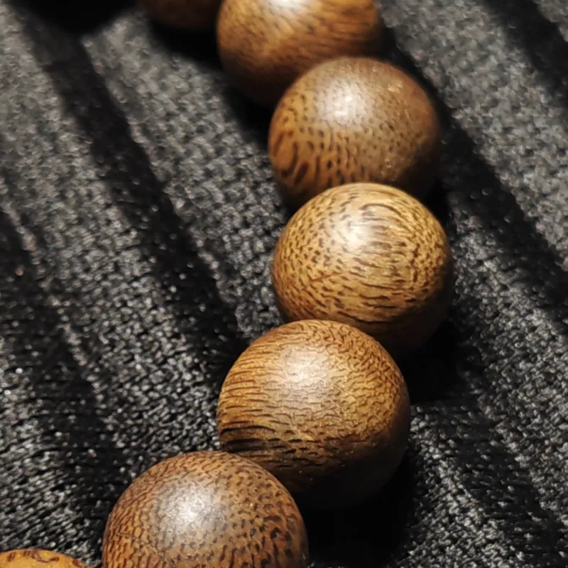 Guansha Qinan Agarwood Zodiac Year Wealth Attracting Beaded Bracelet Unisex-3