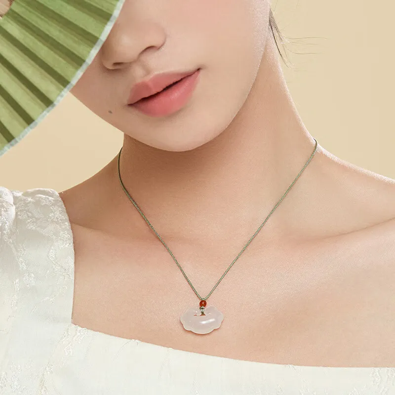 Bear Silversmith Chalcedony Necklaces Women's-4
