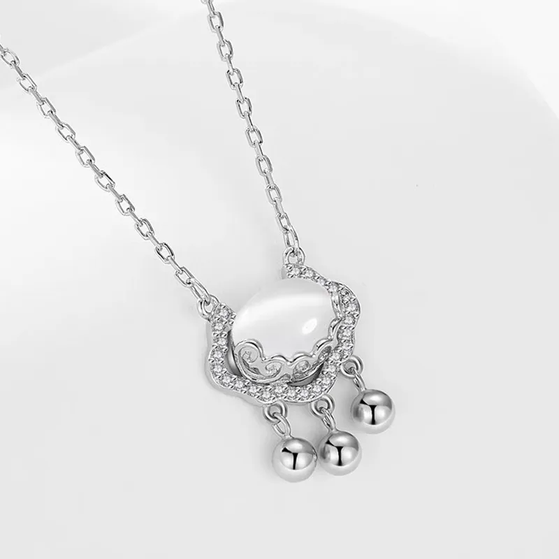 Bear Silversmith High Content Sterling Silver Sterling Silver Necklace Women's-1
