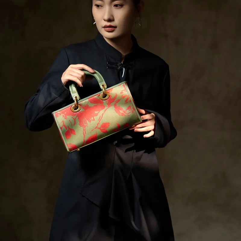 Liang Jin Ji 100% Mulberry Silk One Shoulder Handbag Medium Size Women's Multicolor-19