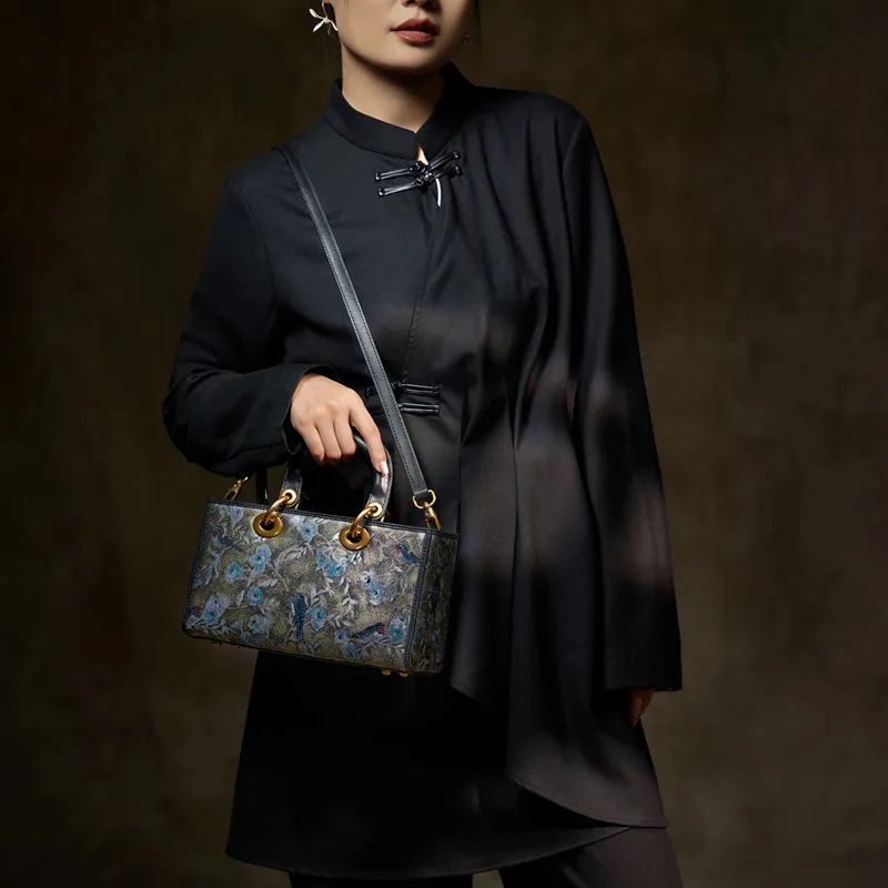 Liang Jin Ji 100% Mulberry Silk One Shoulder Handbag Medium Size Women's Multicolor-6