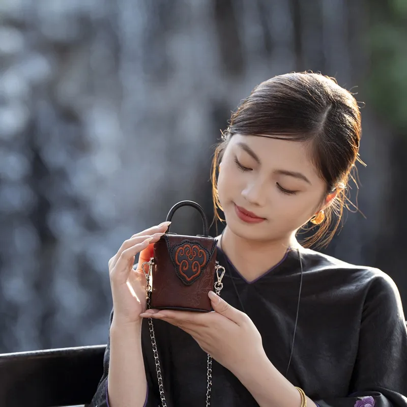 Liang Jin Ji Mulberry Silk Shoulder Bag, Crossbody Bag, Handbag Mini Women's Red/Pink/Apricot-5