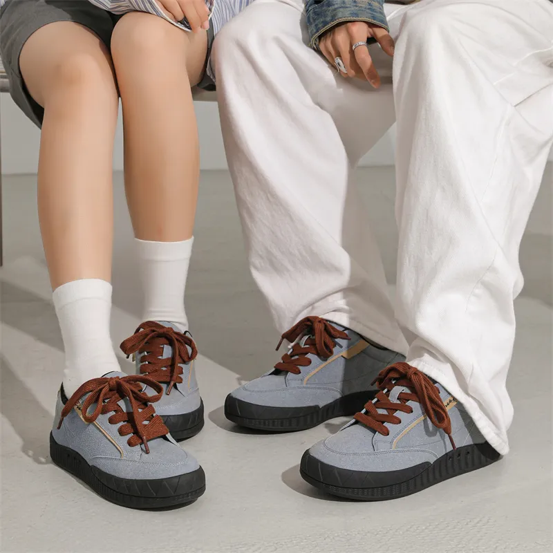 MOMGOG Anti Slip Wear Resistant Low Top Skateboard Shoes Unisex Blue-5