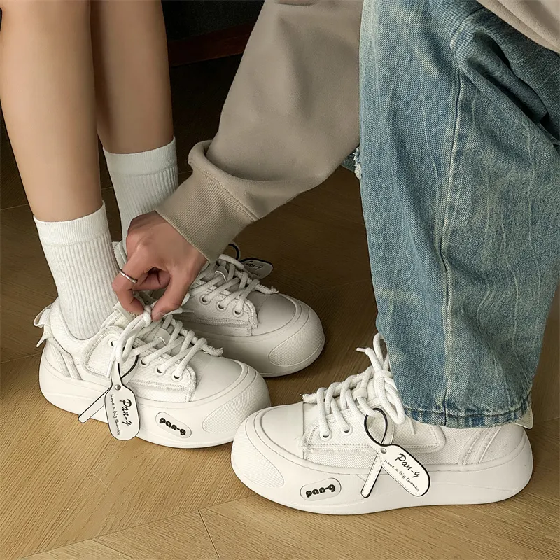 MOMGOG Cushioning, Wear Resistant Low Top Skateboard Shoes Unisex-6