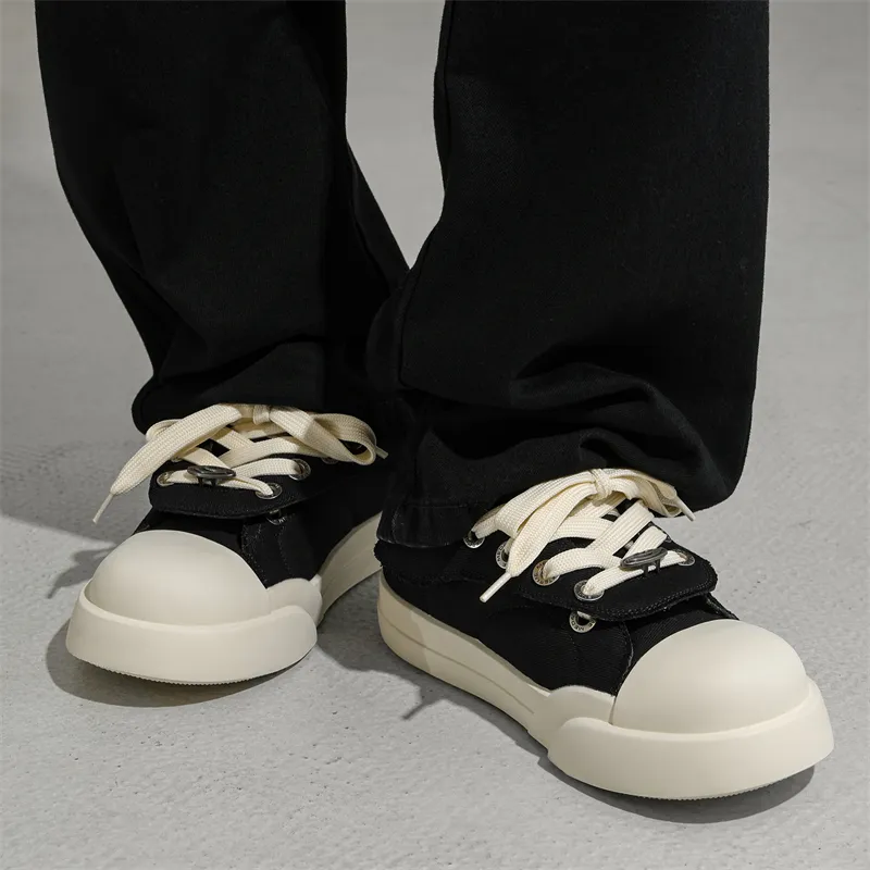 MOMGOG Anti Slip Wear Resistant Low Top Skateboard Shoes Unisex-5