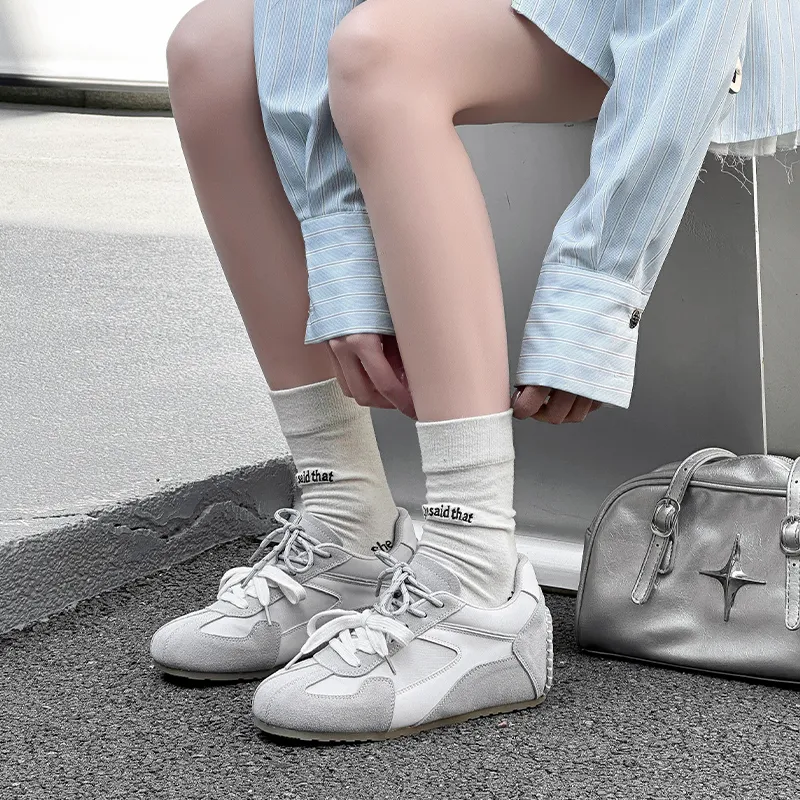 MOMGOG Abrasion Resistant Breathable Low Top Casual Shoes Women's-3