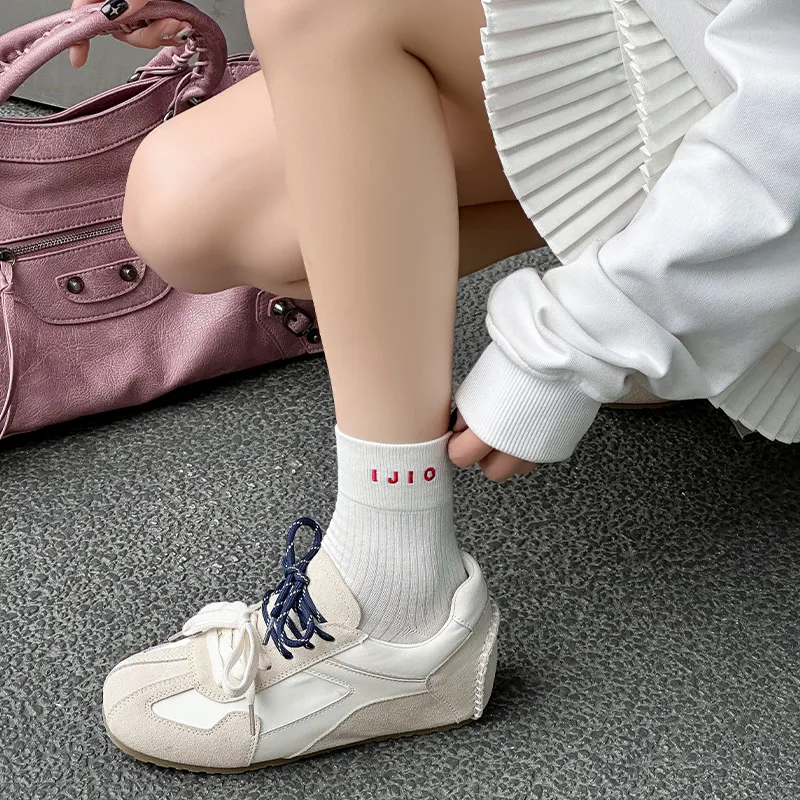 MOMGOG Abrasion Resistant Breathable Low Top Casual Shoes Women's-29