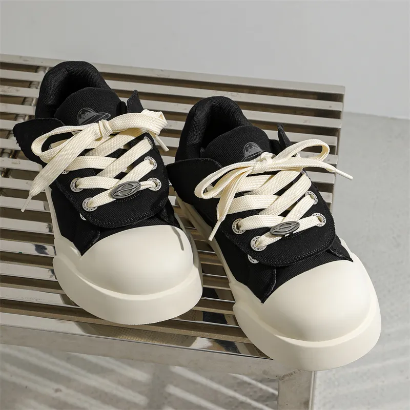 MOMGOG Anti Slip Wear Resistant Low Top Skateboard Shoes Unisex-3