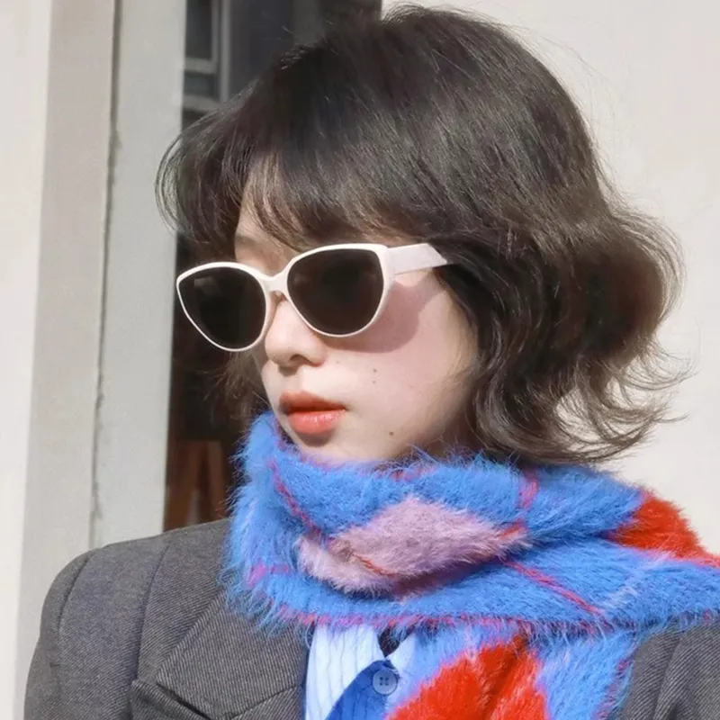 CHUANGGUO TR/Memory Plastic Cat Eye Sunglasses Women's-3