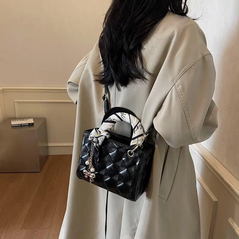 Miss Angel PU Crossbody Bag, Handbag Women's Black/White/Burgundy-9