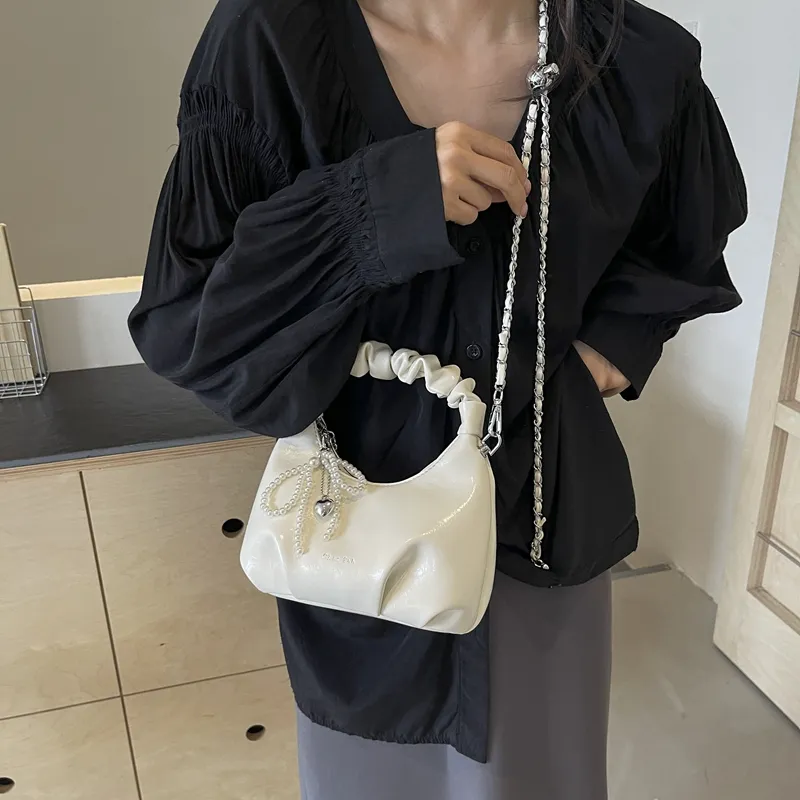 Miss Angel PU Crossbody Bag Regular Women's White/Silver/Black-1
