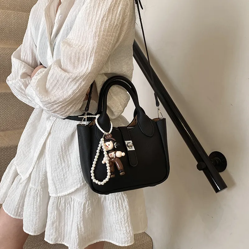 Miss Angel PU Crossbody One Shoulder Handbag Regular Women's Black/White/Yellow/Pink-11
