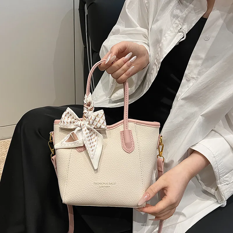 Miss Angel PU Crossbody Handbags Women's Multicolor-15