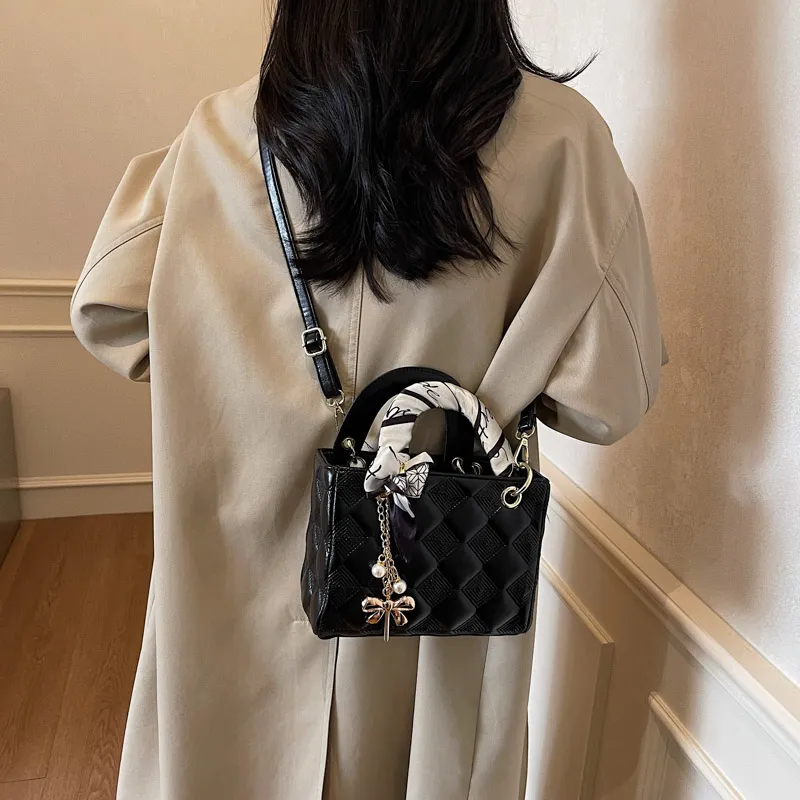 Miss Angel PU Crossbody Bag, Handbag Women's Black/White/Burgundy-7